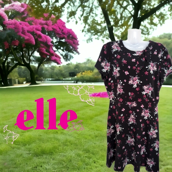 Nwt!! ELLE Designer Black and Floral Gorgeous Midi Dress With Bow Tie!!💖 - Picture 12 of 16